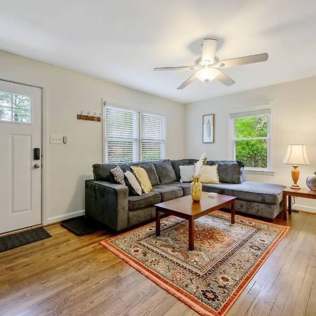 Cozy 3 Bedroom Cottage With Huge Fenced-In Yard Raleigh Exteriör bild